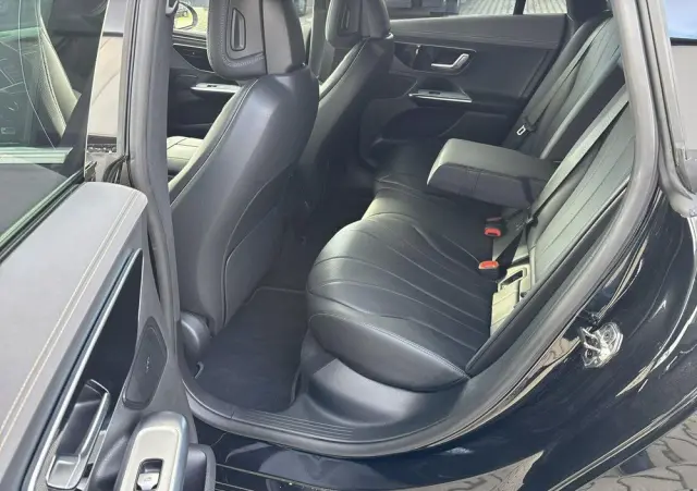 MERCEDES-BENZ EQE 350+ 90.5kWh AMG Line