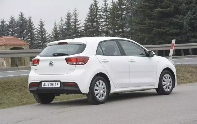 KIA Rio 