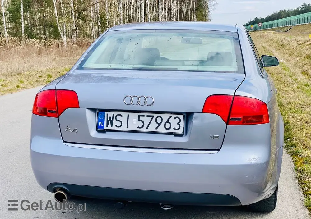 AUDI A4 Limousine 
