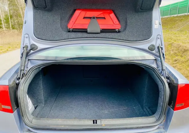 AUDI A4 Limousine 