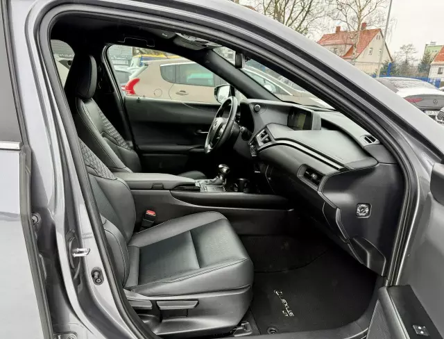 LEXUS UX 250h GPF F Sport Edition 2WD