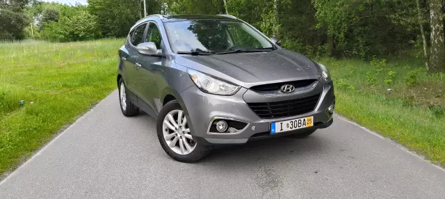 HYUNDAI Ix35 Premium 4WD Aut.