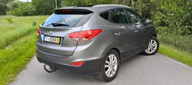 HYUNDAI Ix35 Premium 4WD Aut.