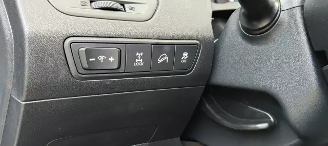 HYUNDAI Ix35 Premium 4WD Aut.