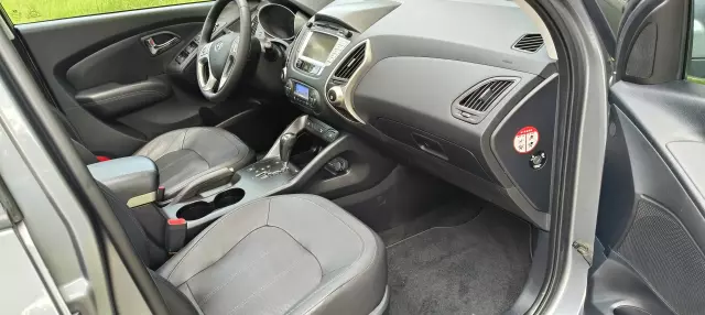 HYUNDAI Ix35 Premium 4WD Aut.