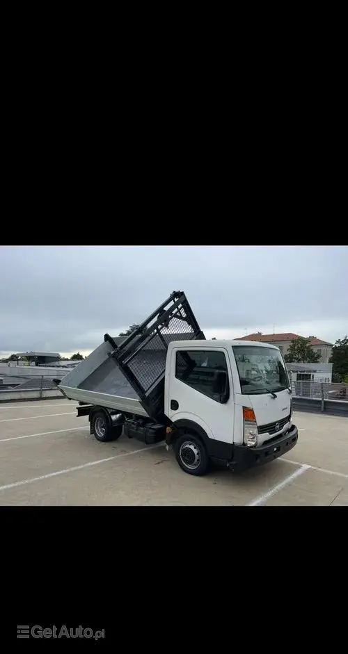 NISSAN Cabstar 
