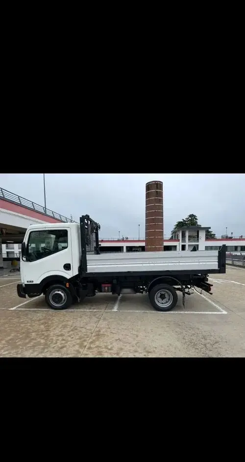 NISSAN Cabstar 
