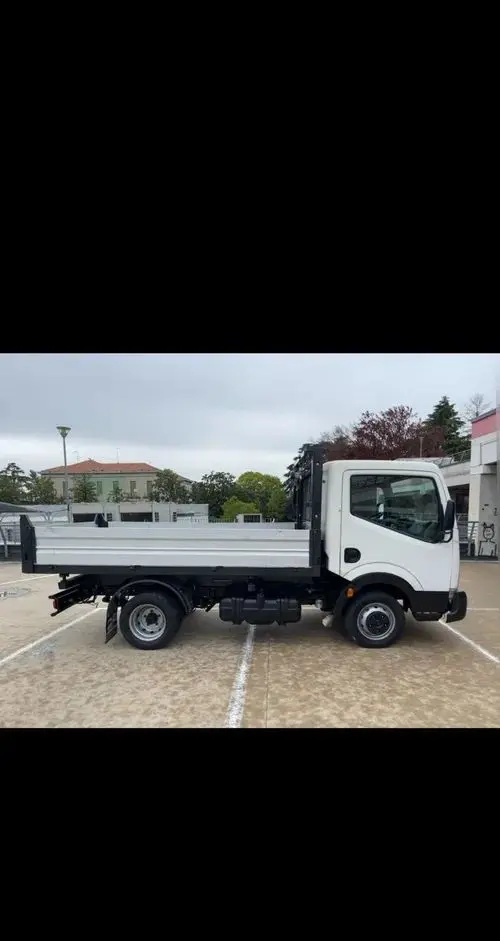 NISSAN Cabstar 