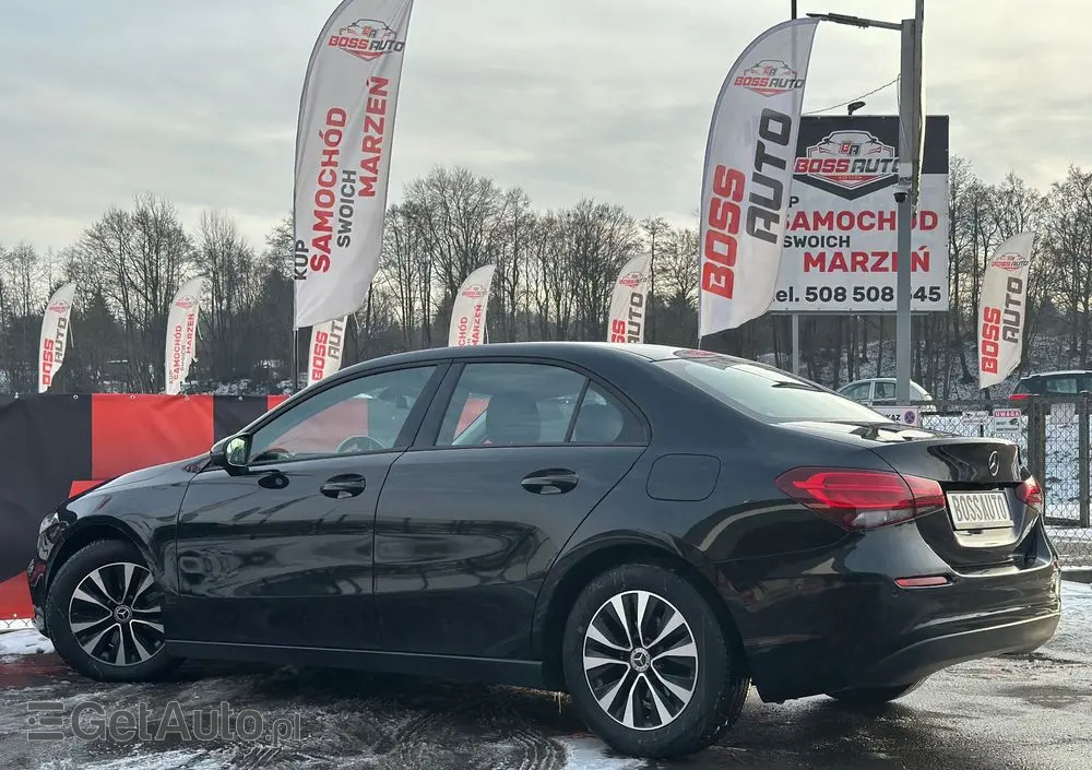 MERCEDES-BENZ Klasa A 200 d 8G-DCT