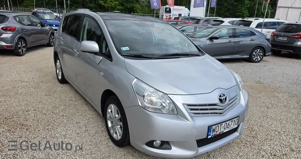 TOYOTA Verso 2.0 D-4D Premium 7os