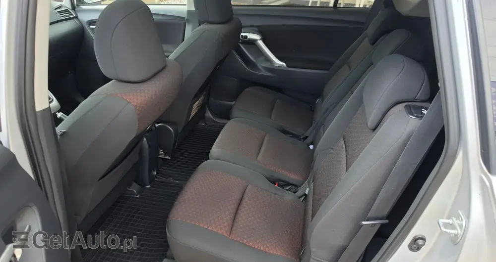 TOYOTA Verso 2.0 D-4D Premium 7os