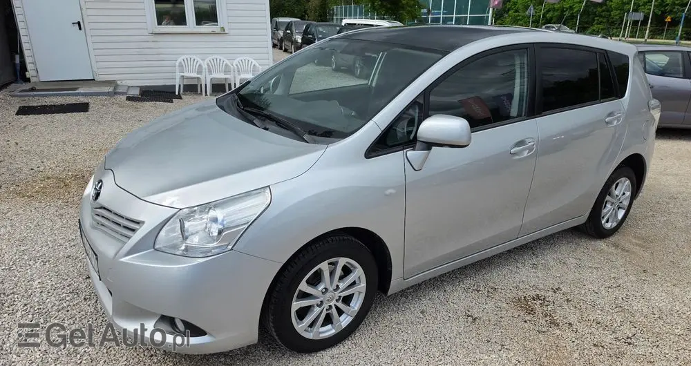 TOYOTA Verso 2.0 D-4D Premium 7os