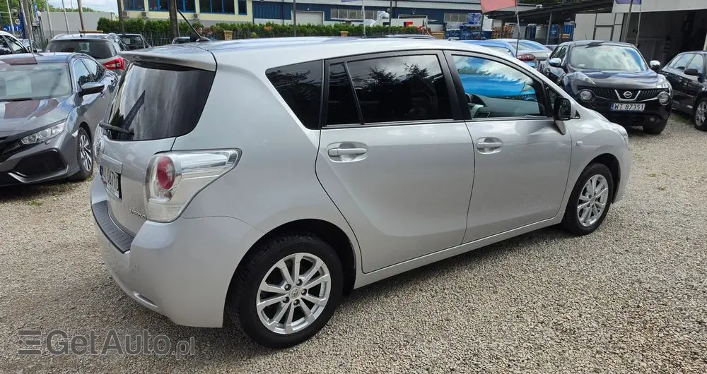 TOYOTA Verso 2.0 D-4D Premium 7os
