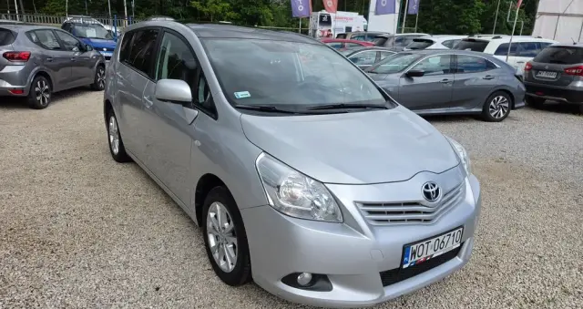 TOYOTA Verso 2.0 D-4D Premium 7os