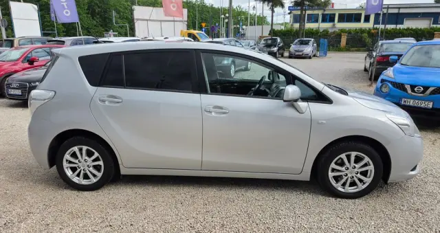 TOYOTA Verso 2.0 D-4D Premium 7os