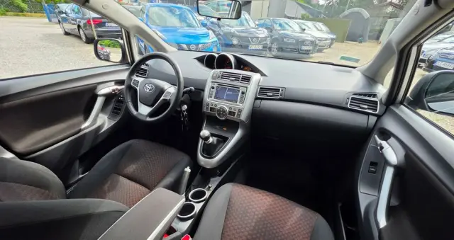 TOYOTA Verso 2.0 D-4D Premium 7os