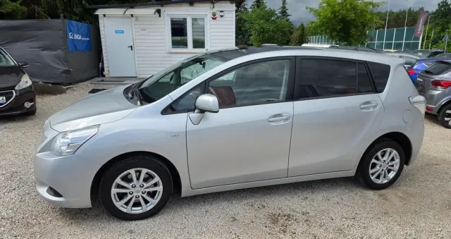 TOYOTA Verso 2.0 D-4D Premium 7os