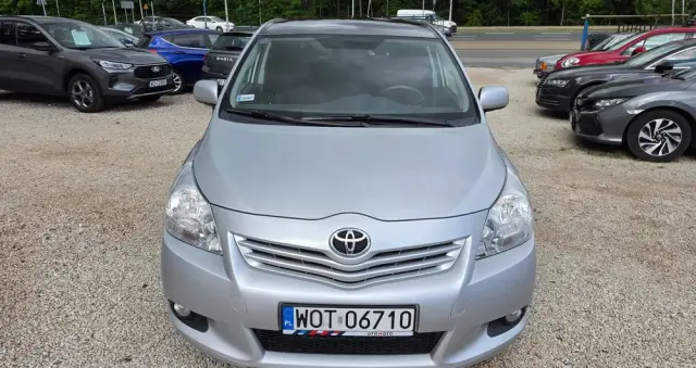 TOYOTA Verso 2.0 D-4D Premium 7os