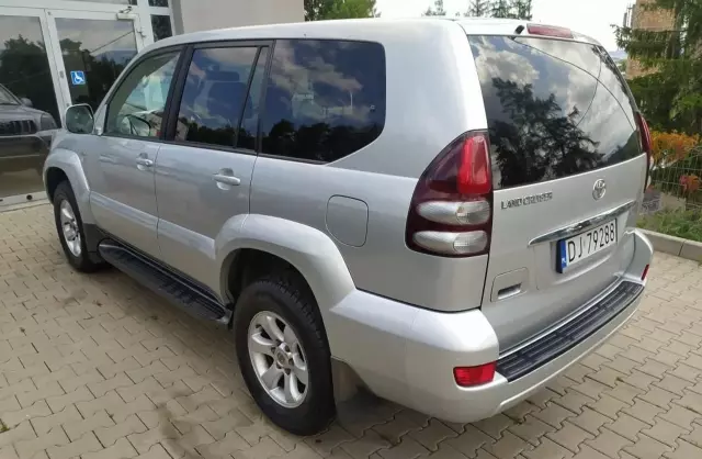 TOYOTA Land Cruiser 3.0 D-4D (5 dr) (173 KM) 120