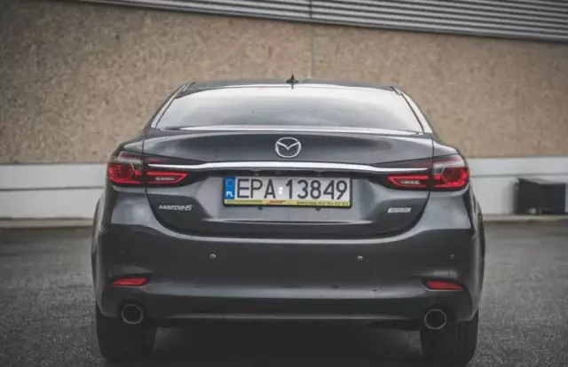 MAZDA 6 