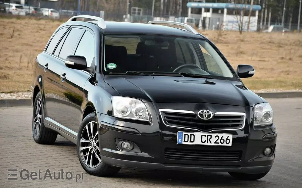 TOYOTA Avensis 