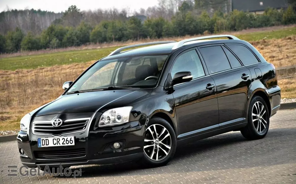 TOYOTA Avensis 
