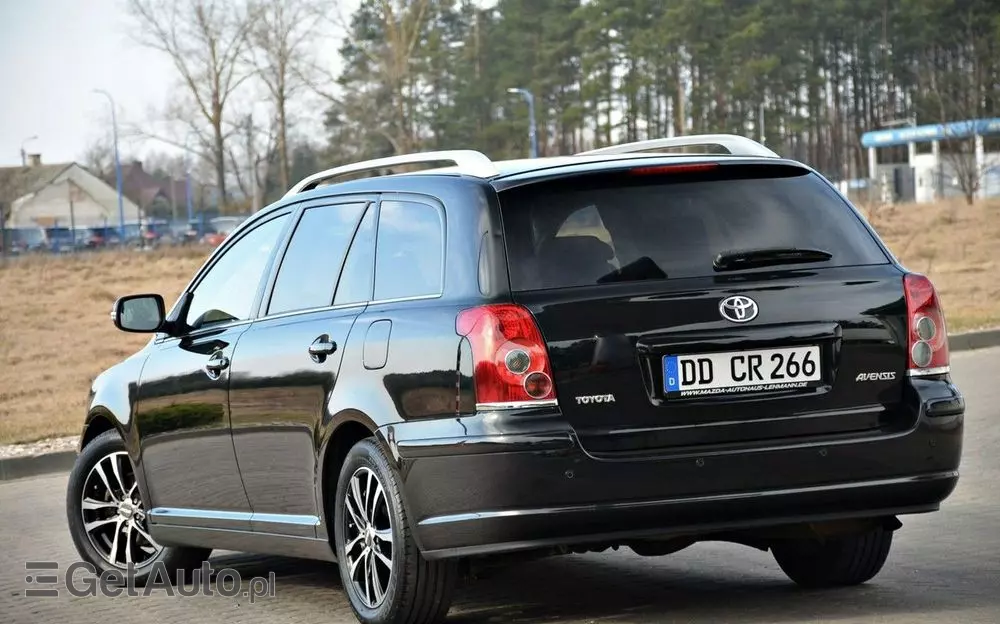 TOYOTA Avensis 