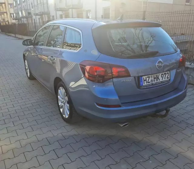 OPEL Astra 