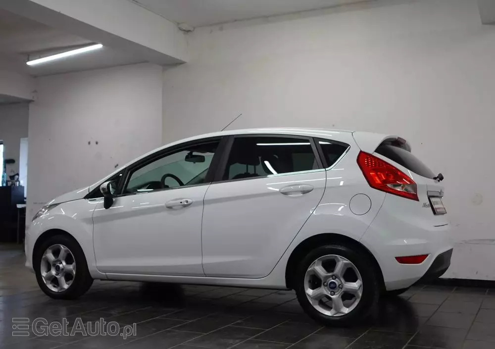 FORD Fiesta 1.4 TDCi Titanium