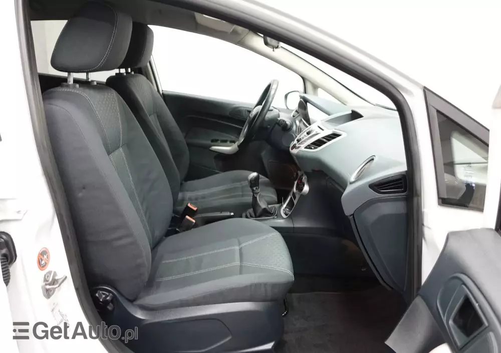 FORD Fiesta 1.4 TDCi Titanium