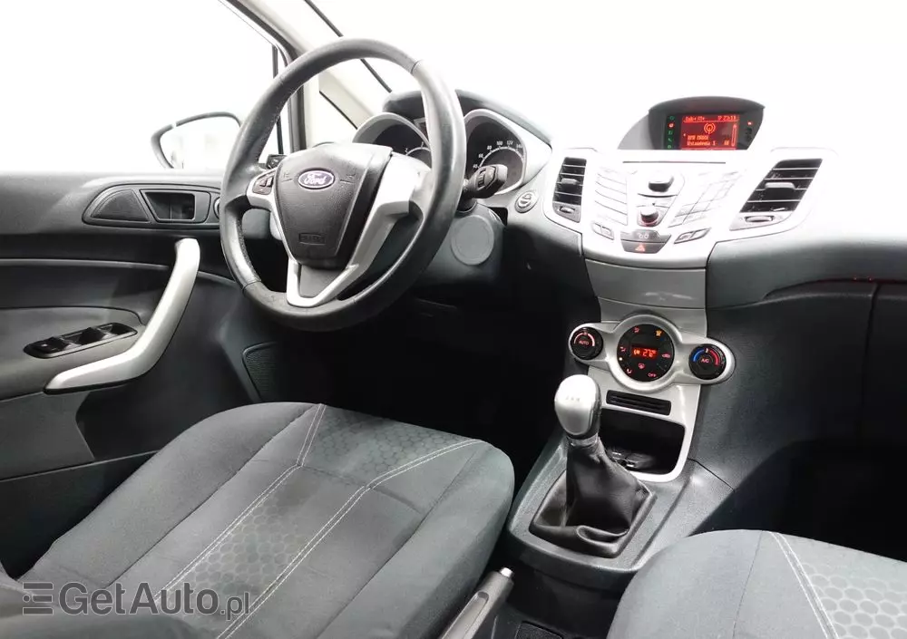 FORD Fiesta 1.4 TDCi Titanium