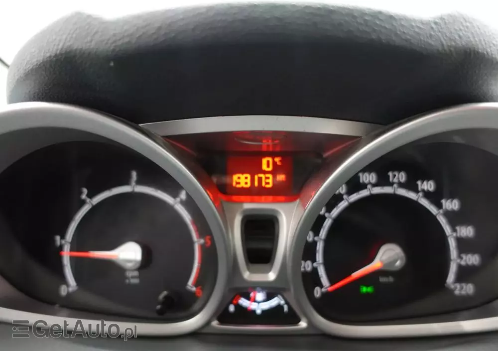 FORD Fiesta 1.4 TDCi Titanium