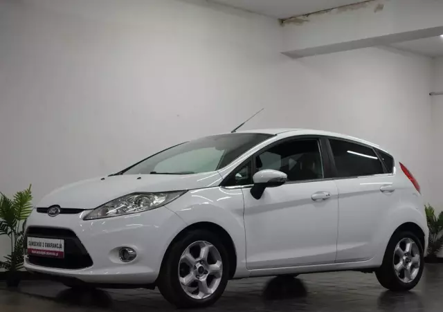FORD Fiesta 1.4 TDCi Titanium
