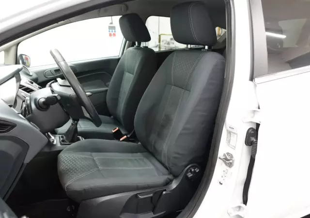 FORD Fiesta 1.4 TDCi Titanium