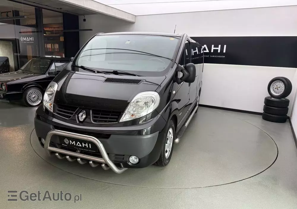 RENAULT Trafic 2.5 dCi FAP 115 L2H1 Komfort