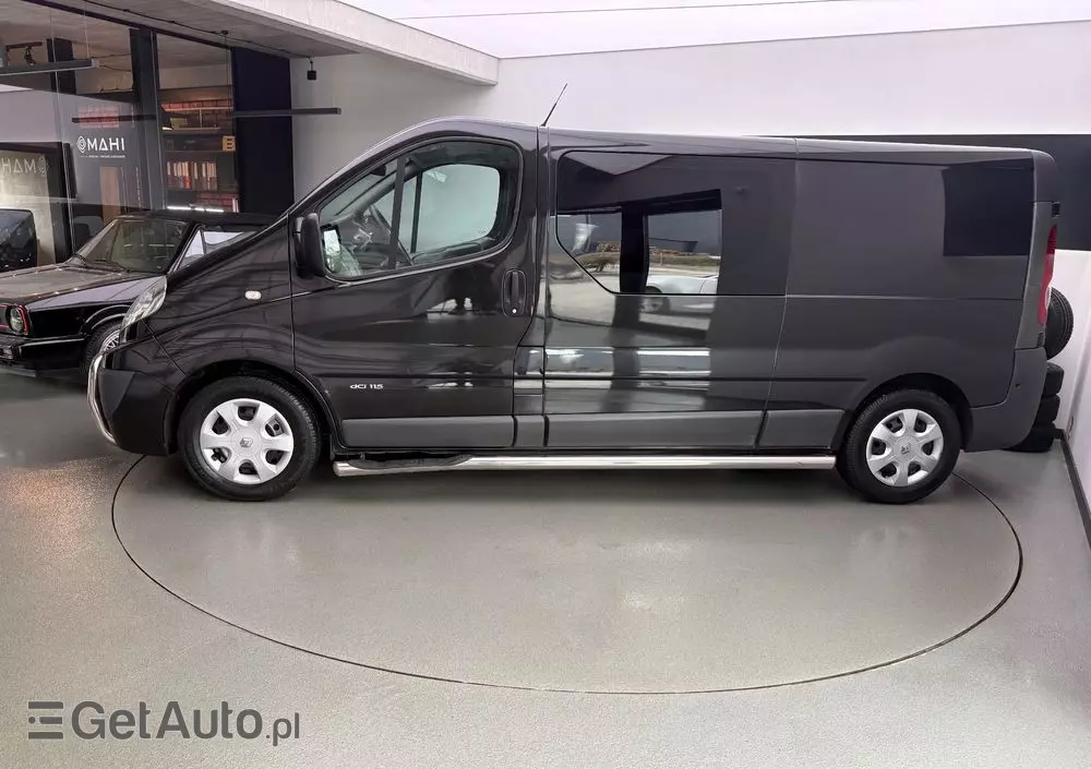 RENAULT Trafic 2.5 dCi FAP 115 L2H1 Komfort
