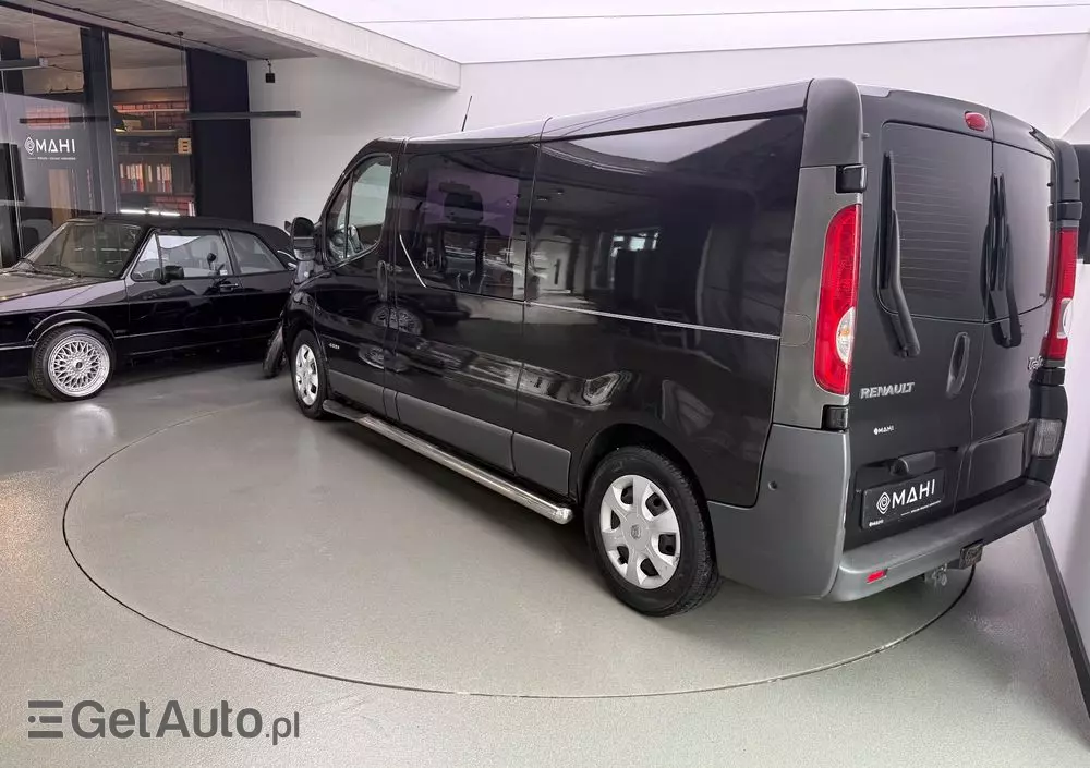 RENAULT Trafic 2.5 dCi FAP 115 L2H1 Komfort