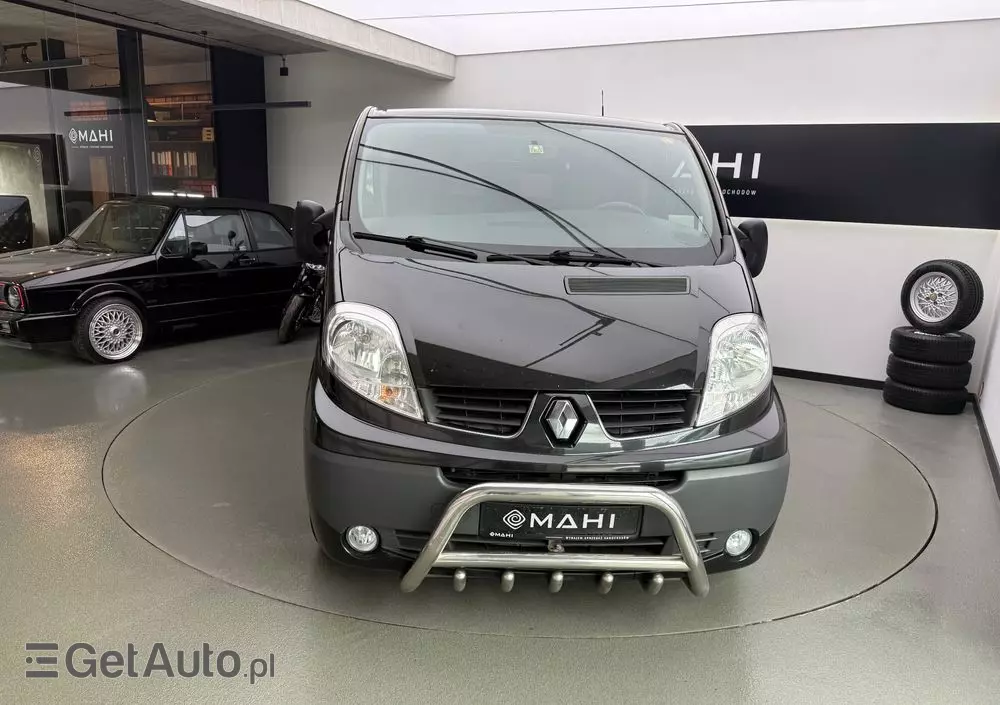 RENAULT Trafic 2.5 dCi FAP 115 L2H1 Komfort