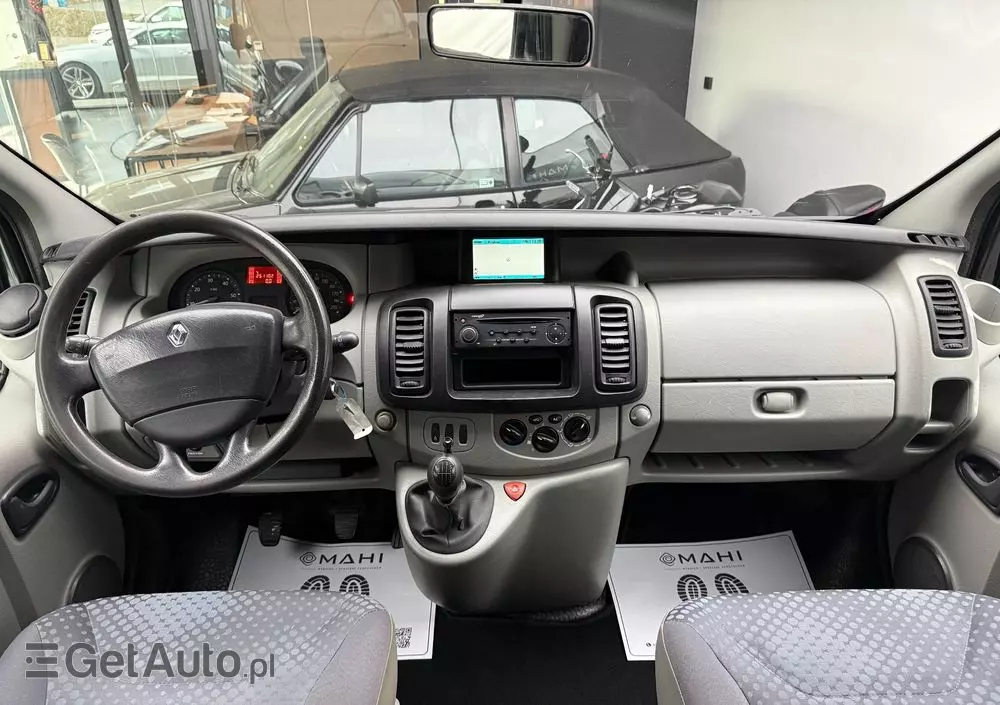 RENAULT Trafic 2.5 dCi FAP 115 L2H1 Komfort