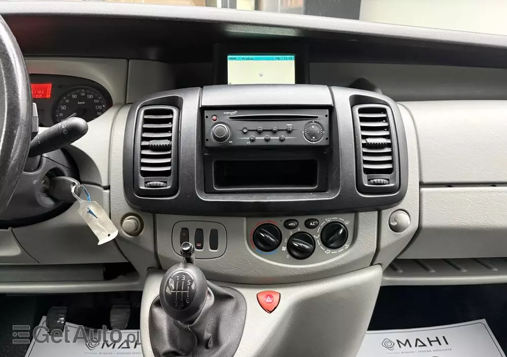 RENAULT Trafic 2.5 dCi FAP 115 L2H1 Komfort