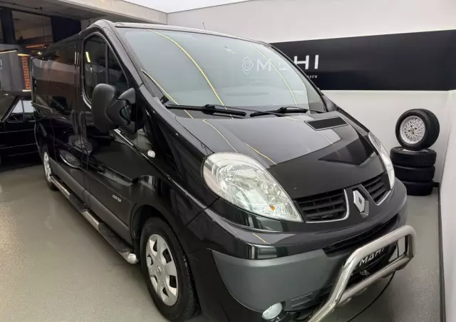 RENAULT Trafic 2.5 dCi FAP 115 L2H1 Komfort