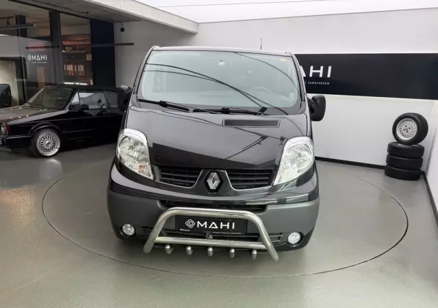 RENAULT Trafic 2.5 dCi FAP 115 L2H1 Komfort