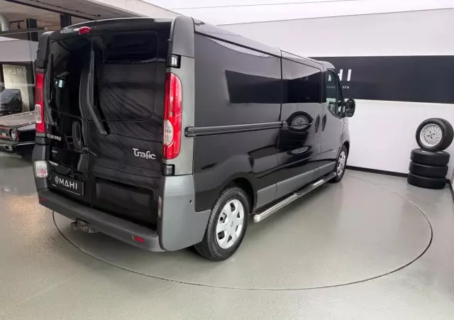 RENAULT Trafic 2.5 dCi FAP 115 L2H1 Komfort