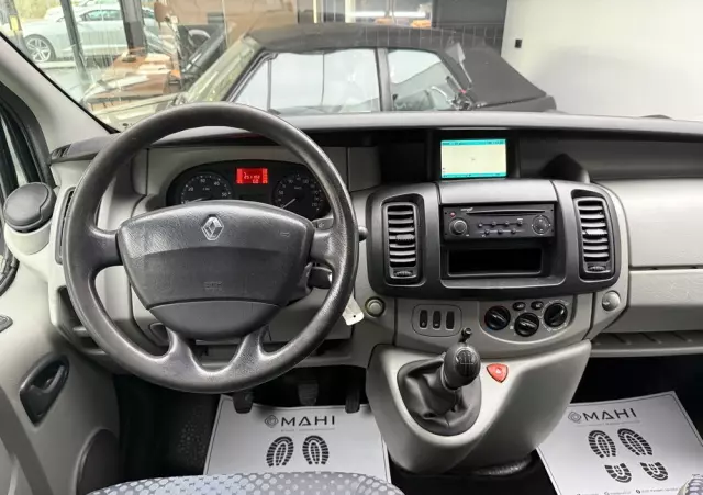 RENAULT Trafic 2.5 dCi FAP 115 L2H1 Komfort