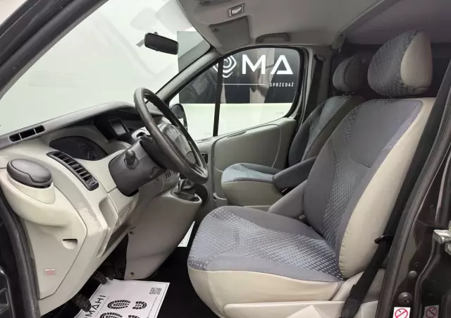 RENAULT Trafic 2.5 dCi FAP 115 L2H1 Komfort