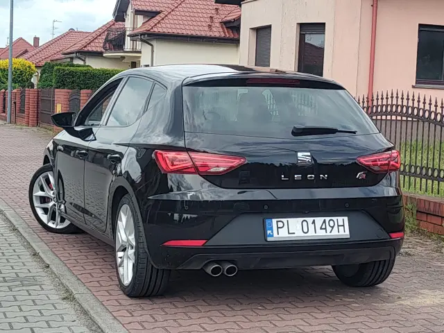 SEAT Leon FR Black S&S