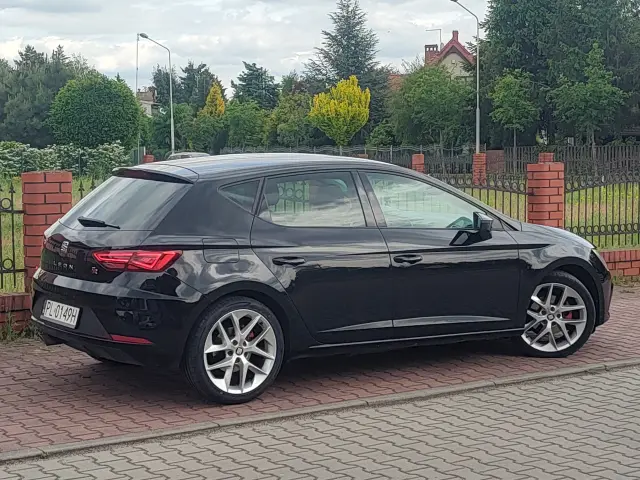 SEAT Leon FR Black S&S