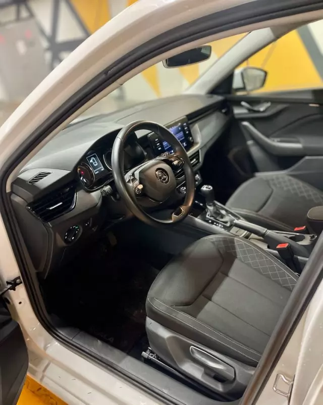 SKODA Scala 1.0 TSI Ambition DSG