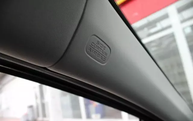 HONDA Civic 1.8 Sport