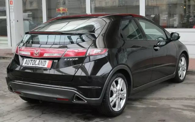 HONDA Civic 1.8 Sport